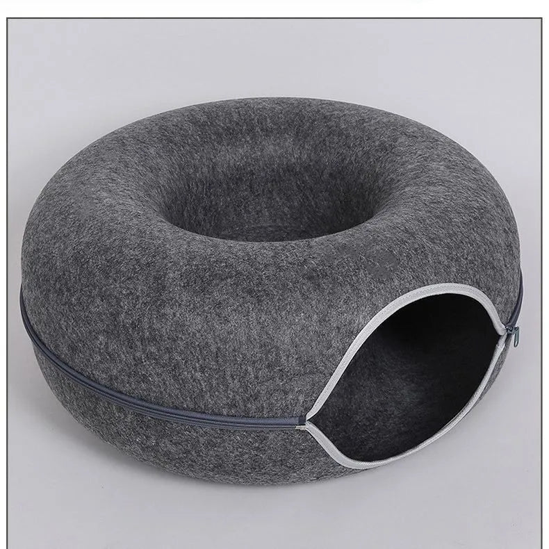 Donut Cat Tunnel Bed – Felt Cat House & Interactive Toy for Kittens